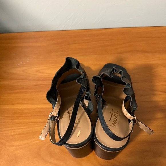 Nanette Lepore Madeline Block Heel Black Slingback Peep Toe Square Toe Ruffle 10 - Picture 4 of 11